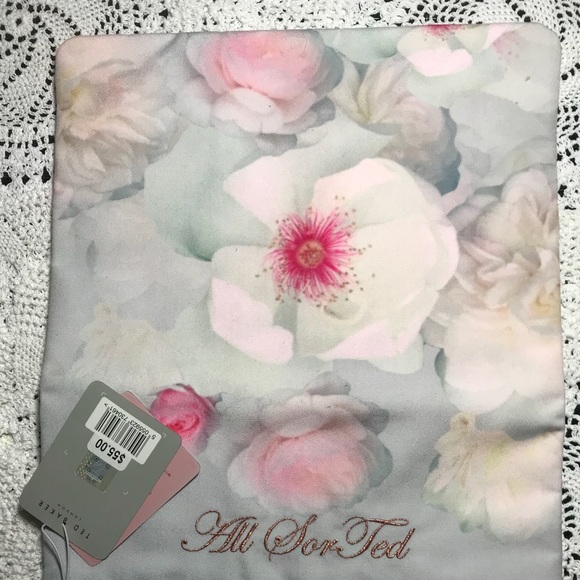 Ted Baker NWT Travel Laundry Pouch - Picture 3 of 4